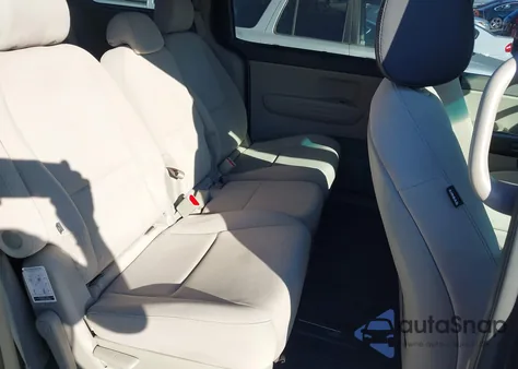 2015 Kia Sedona Lx из США, поврежденный, VIN KNDMB5C15F6074131